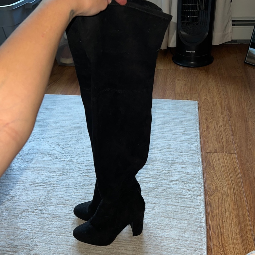 Thigh high black  Aldo suede boots